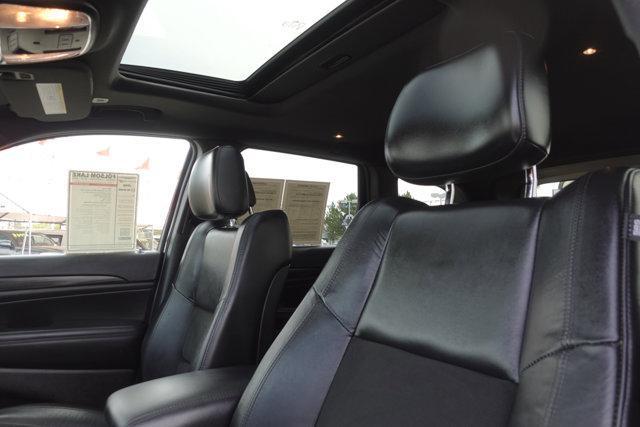 used 2022 Jeep Grand Cherokee car, priced at $35,900