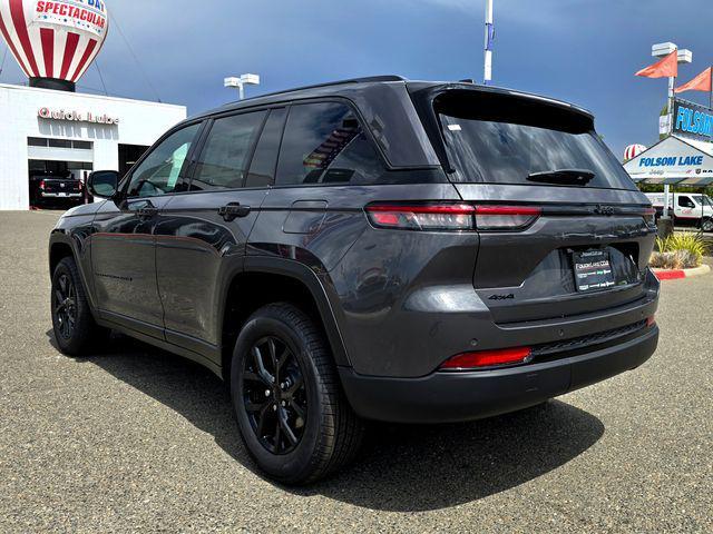 new 2025 Jeep Grand Cherokee car, priced at $39,995