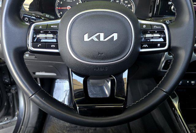 used 2022 Kia Sorento car, priced at $28,934
