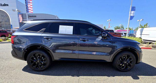 used 2022 Kia Sorento car, priced at $28,934