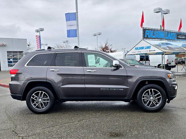 used 2017 Jeep Grand Cherokee car, priced at $15,995