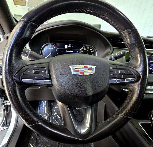 used 2020 Cadillac XT4 car, priced at $24,900