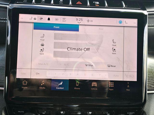 used 2024 Jeep Grand Cherokee L car, priced at $34,733