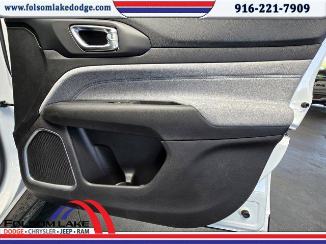 new 2025 Jeep Compass car, priced at $28,715