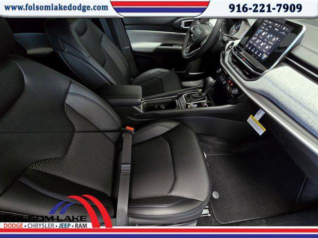new 2025 Jeep Compass car, priced at $28,715