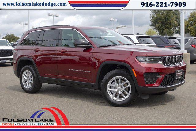 new 2025 Jeep Grand Cherokee car, priced at $40,995