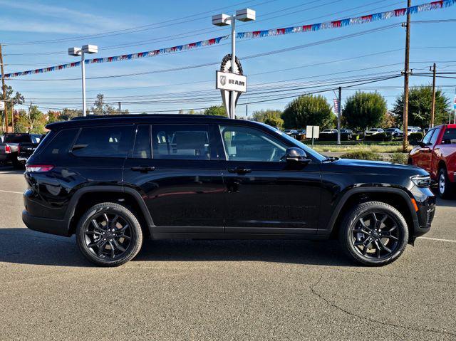 new 2025 Jeep Grand Cherokee L car, priced at $54,330