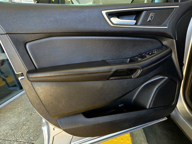 used 2022 Ford Edge car, priced at $21,900