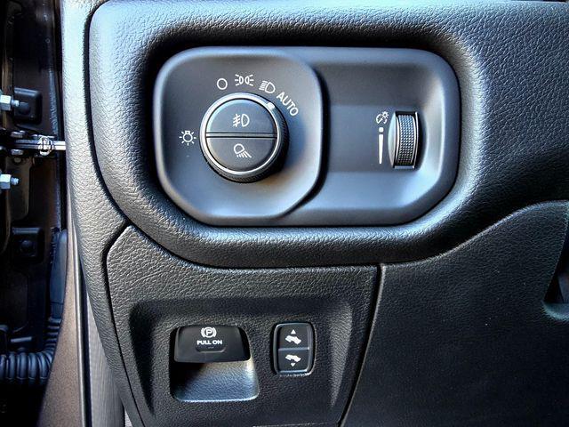 new 2025 Ram 1500 car, priced at $49,996