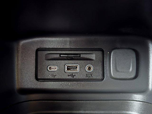 used 2020 Chevrolet Equinox car, priced at $19,900