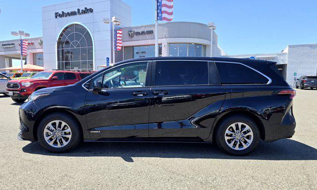 used 2021 Toyota Sienna car, priced at $32,900