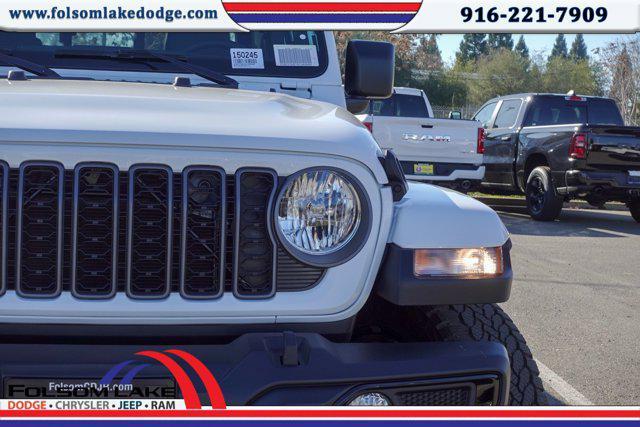 new 2025 Jeep Gladiator car, priced at $40,995