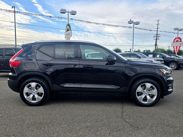 used 2021 Volvo XC40 car, priced at $20,900