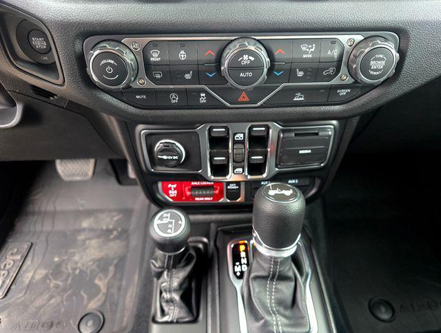 new 2026 Jeep Wrangler car, priced at $39,485