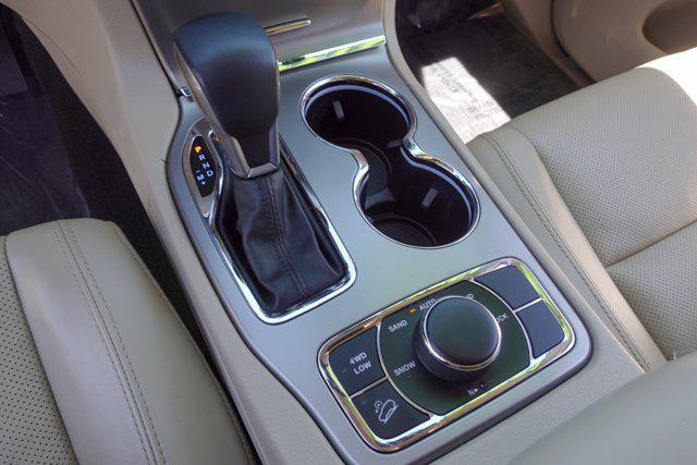 used 2021 Jeep Grand Cherokee car, priced at $31,988