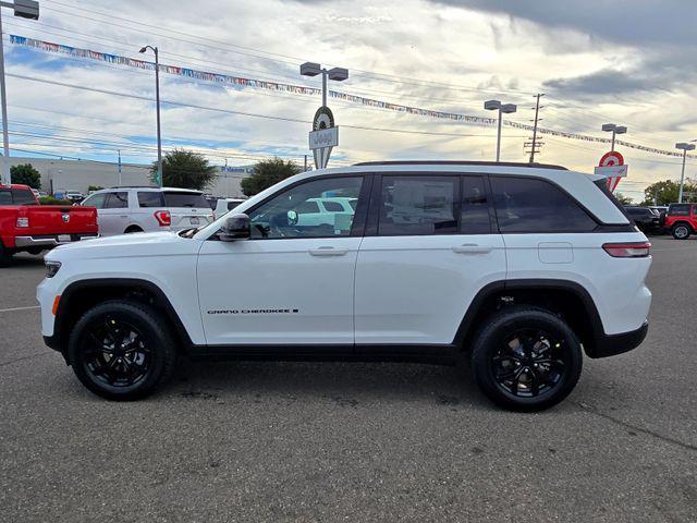 new 2025 Jeep Grand Cherokee car, priced at $35,995