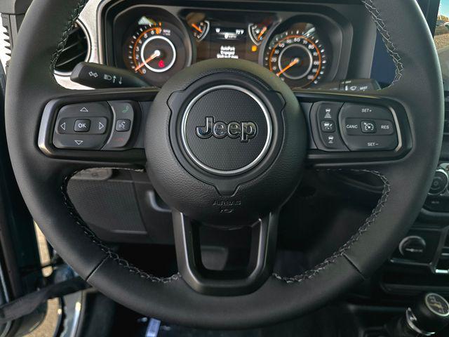 new 2025 Jeep Gladiator car, priced at $40,995