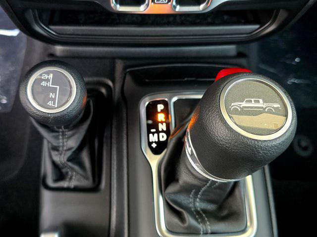 new 2025 Jeep Gladiator car, priced at $40,995