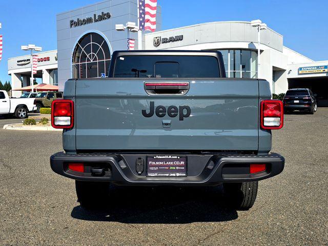 new 2025 Jeep Gladiator car, priced at $40,995
