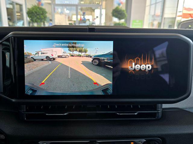 new 2025 Jeep Gladiator car, priced at $40,995