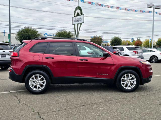 used 2016 Jeep Cherokee car, priced at $9,998