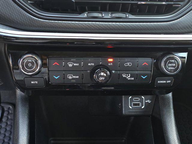 used 2022 Jeep Compass car, priced at $25,900