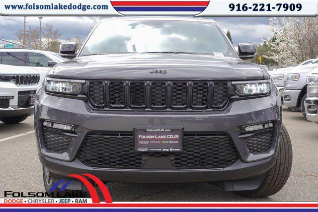 new 2025 Jeep Grand Cherokee car, priced at $47,995