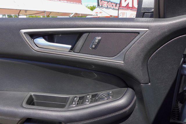 used 2022 Ford Edge car, priced at $24,900