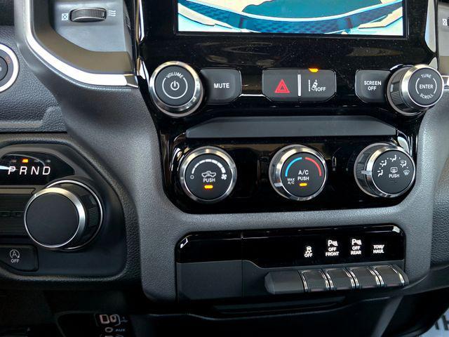 new 2025 Ram 1500 car, priced at $41,995