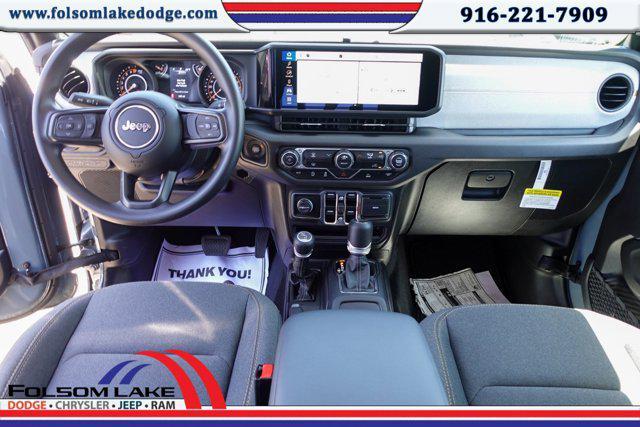 new 2025 Jeep Gladiator car, priced at $38,995