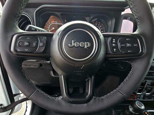 new 2025 Jeep Wrangler car, priced at $55,995