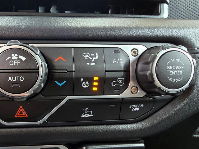 new 2025 Jeep Wrangler car, priced at $55,995