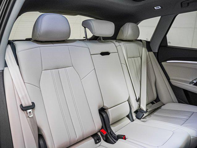 new 2025 Audi Q5 car, priced at $59,525