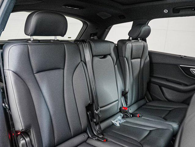 new 2025 Audi Q7 car, priced at $78,110