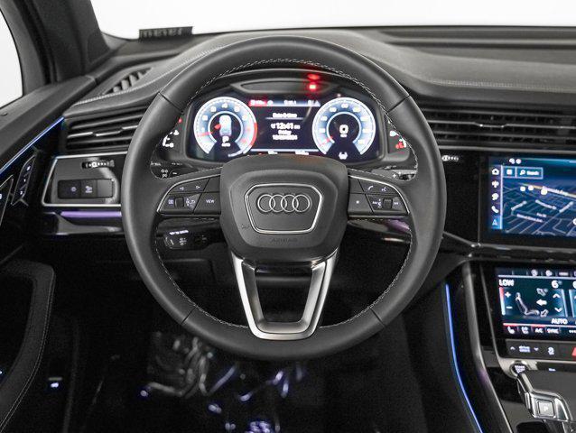 new 2025 Audi Q7 car, priced at $77,460