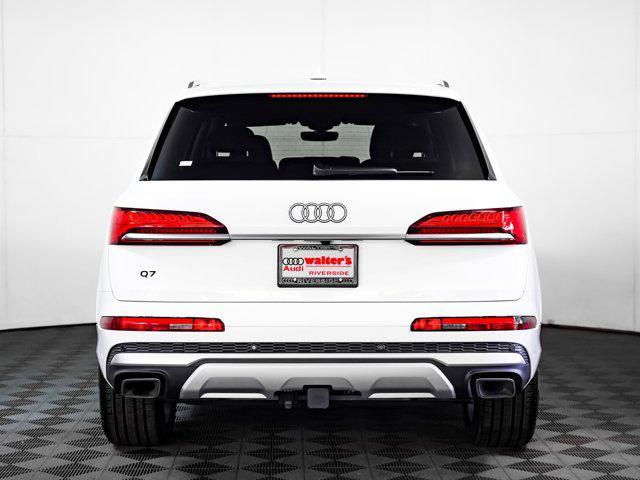 new 2025 Audi Q7 car, priced at $75,510