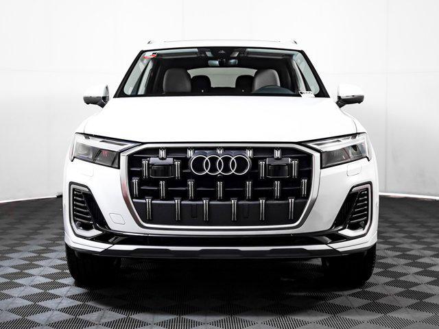 new 2025 Audi Q7 car, priced at $75,510