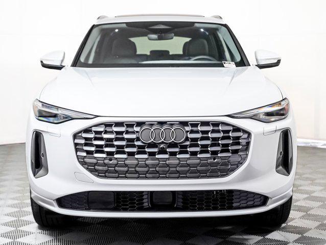 new 2025 Audi Q5 car, priced at $59,525