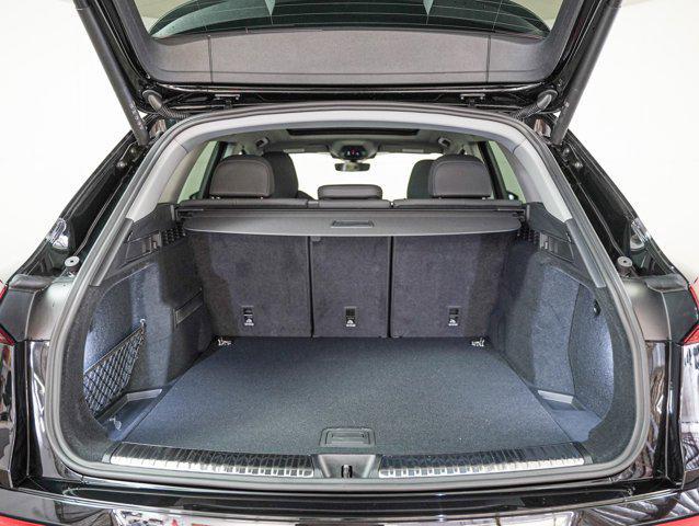 new 2025 Audi Q5 car, priced at $61,150