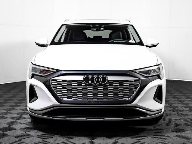 new 2024 Audi Q8 car, priced at $90,120