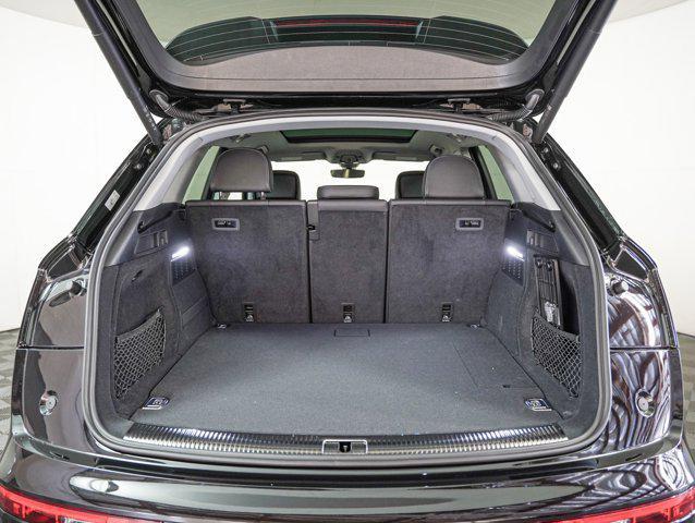 new 2025 Audi Q5 car, priced at $66,985