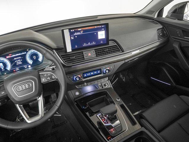 new 2025 Audi Q5 car, priced at $66,985