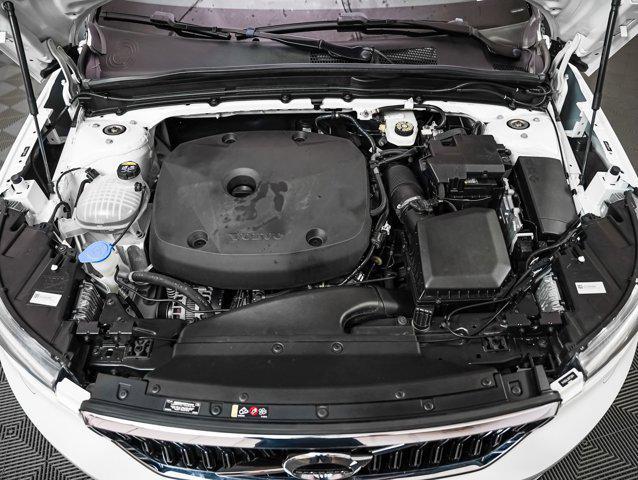 used 2022 Volvo XC40 car, priced at $27,991