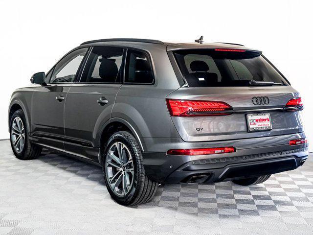 new 2025 Audi Q7 car, priced at $68,400