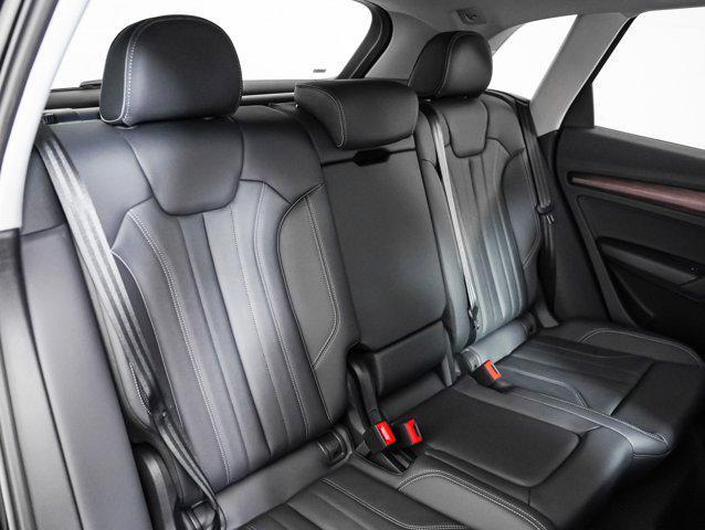 new 2025 Audi Q5 car, priced at $61,010