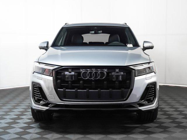 new 2025 Audi Q7 car, priced at $78,110