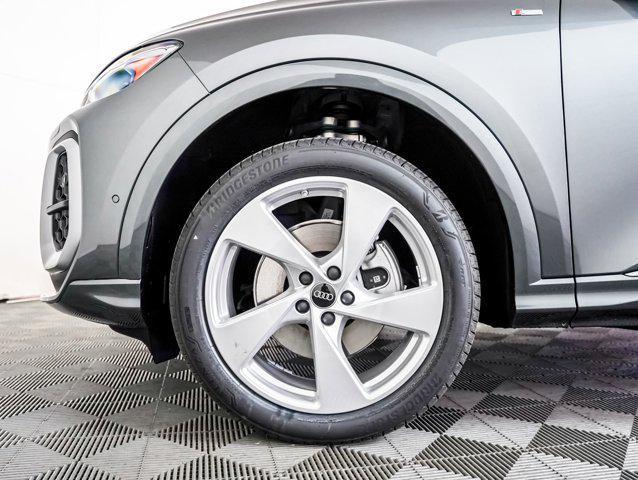 new 2025 Audi Q5 car, priced at $63,990