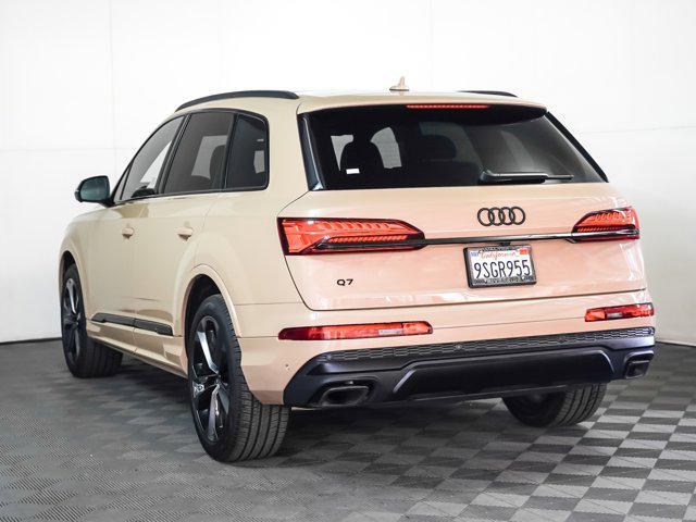 used 2025 Audi Q7 car, priced at $57,900