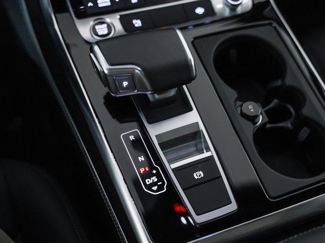 used 2025 Audi Q7 car, priced at $57,900