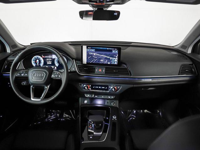 new 2025 Audi Q5 car, priced at $66,985